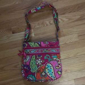 Iconic triple zip hipster Very Bradley